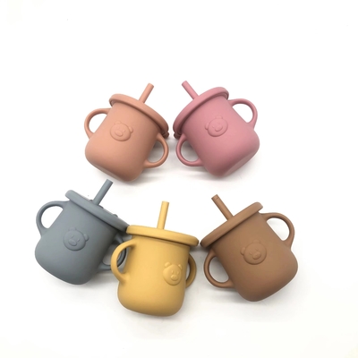 2023 Thiết Kế Mới Không Chứa BPA Cho Bé Hình Gấu Dễ Thương Huấn Luyện Cho Bé Ống Hút Silicone Cốc Cho Bé