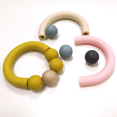 trẻ mới biết đi Chuỗi hạt silicone Thắt lưng Nhẫn mọc răng Miễn phí BPA Logo tùy chỉnh