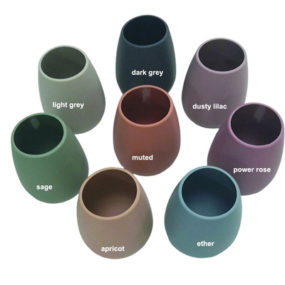12 màu sắc khác nhau Cốc rượu vang silicone 265ml với quy mô bên trong