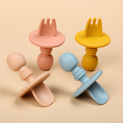 Màu phù hợp 100% Silicone Nĩa và Bộ thìa BPA Miễn phí 2 chiếc