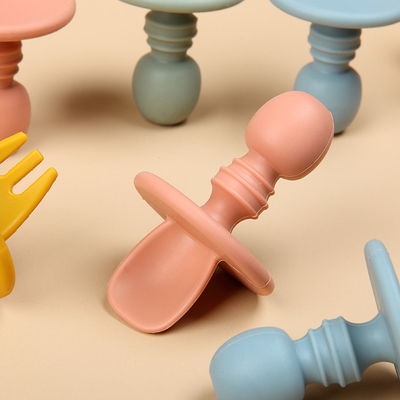 Màu phù hợp 100% Silicone Nĩa và Bộ thìa BPA Miễn phí 2 chiếc