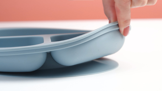 Máy rửa bát Miễn phí Dễ dàng làm sạch Đĩa hút silicone Bộ đồ ăn cho bé ăn dặm