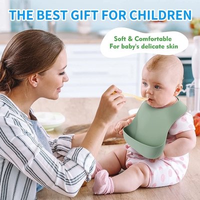 FDA đã phê duyệt Patel Màu sắc silicone cho bé ăn Yếm an toàn trong máy tiệt trùng cho bé Pinny