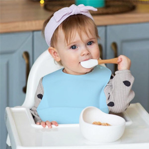 Nước sôi Chống bụi an toàn Cho trẻ bú Tạp dề silicone cứng cáp Thân thiện với dị ứng