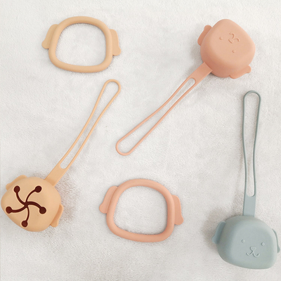 Dễ dàng làm sạch Sản phẩm silicone dành cho trẻ em Bảo quản du lịch Giá đỡ núm vú giả cho trẻ mọc răng ODM 24g