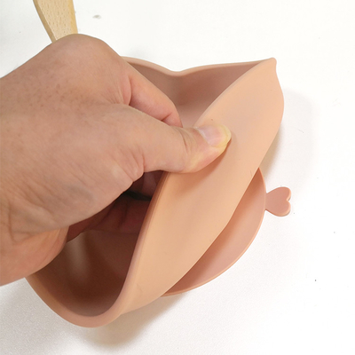 Tấm ăn dặm silicone thân thiện với môi trường có hình trái tim cho trẻ em