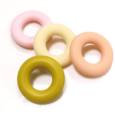 Vòng hạt silicone hình bánh rán buộc dây SGS 4.2 * 4.2 * 0.9cm cho bé